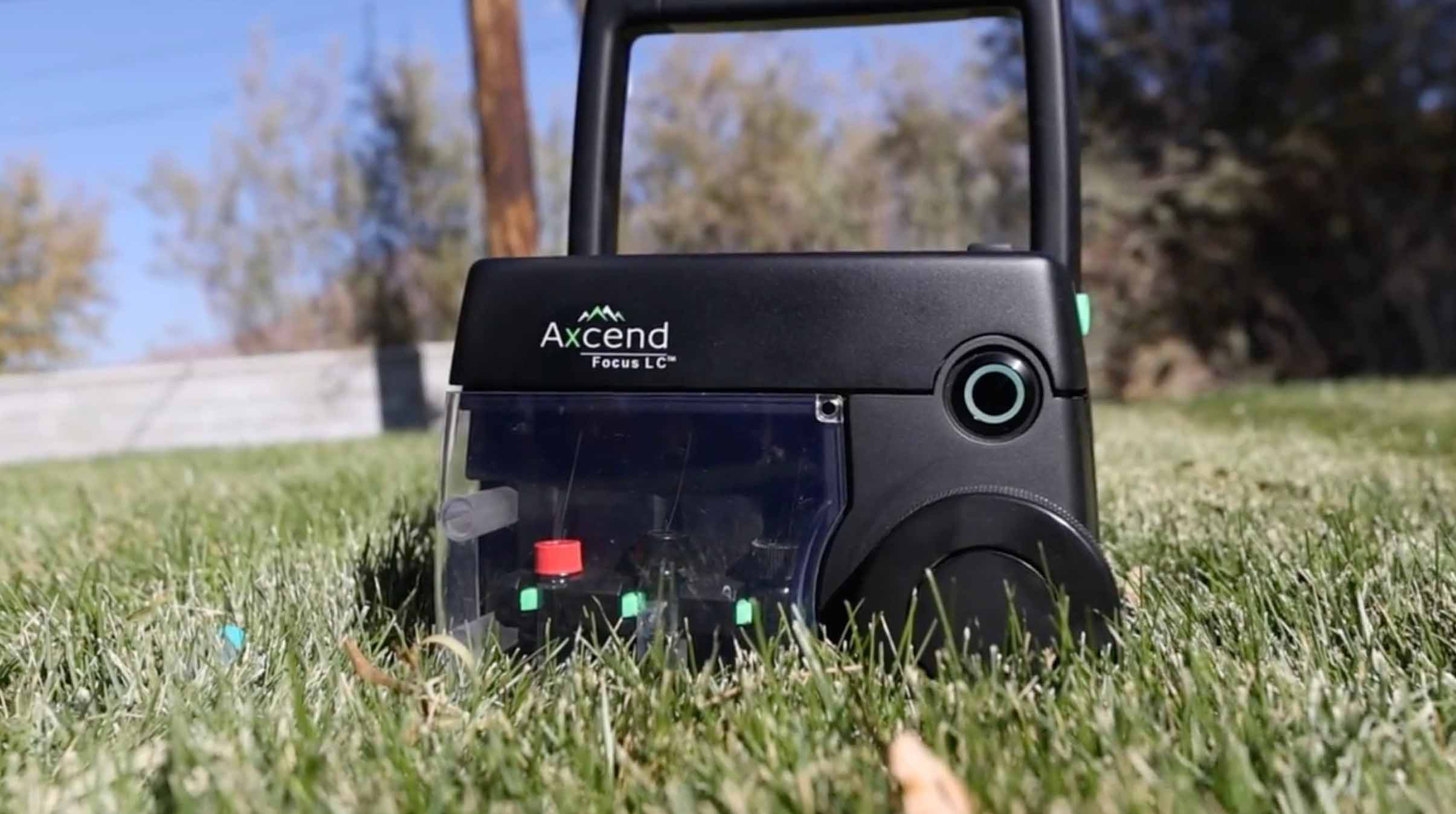 Focus LC on Grass